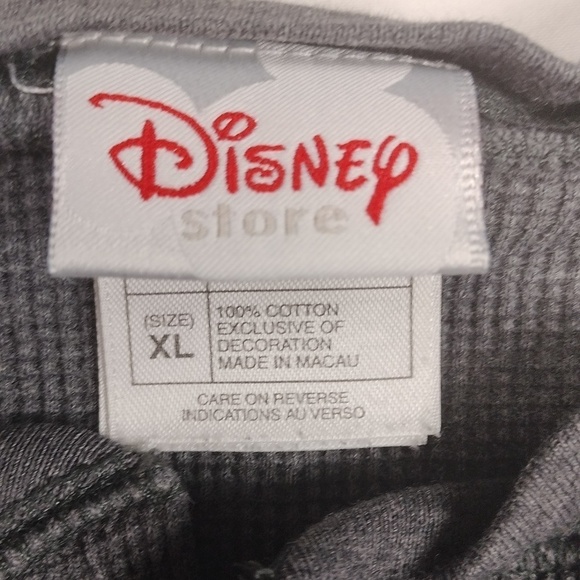 Disney store Mickey men's XL long sleeved top - Picture 2 of 10